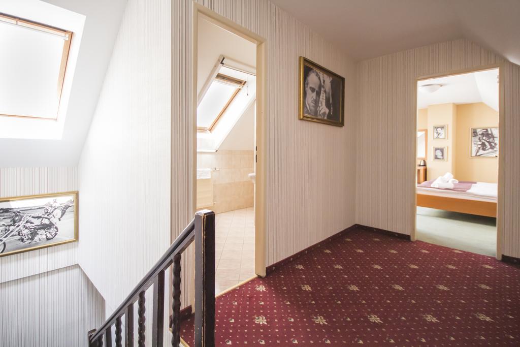 Film Hotel Bratislava Exterior photo
