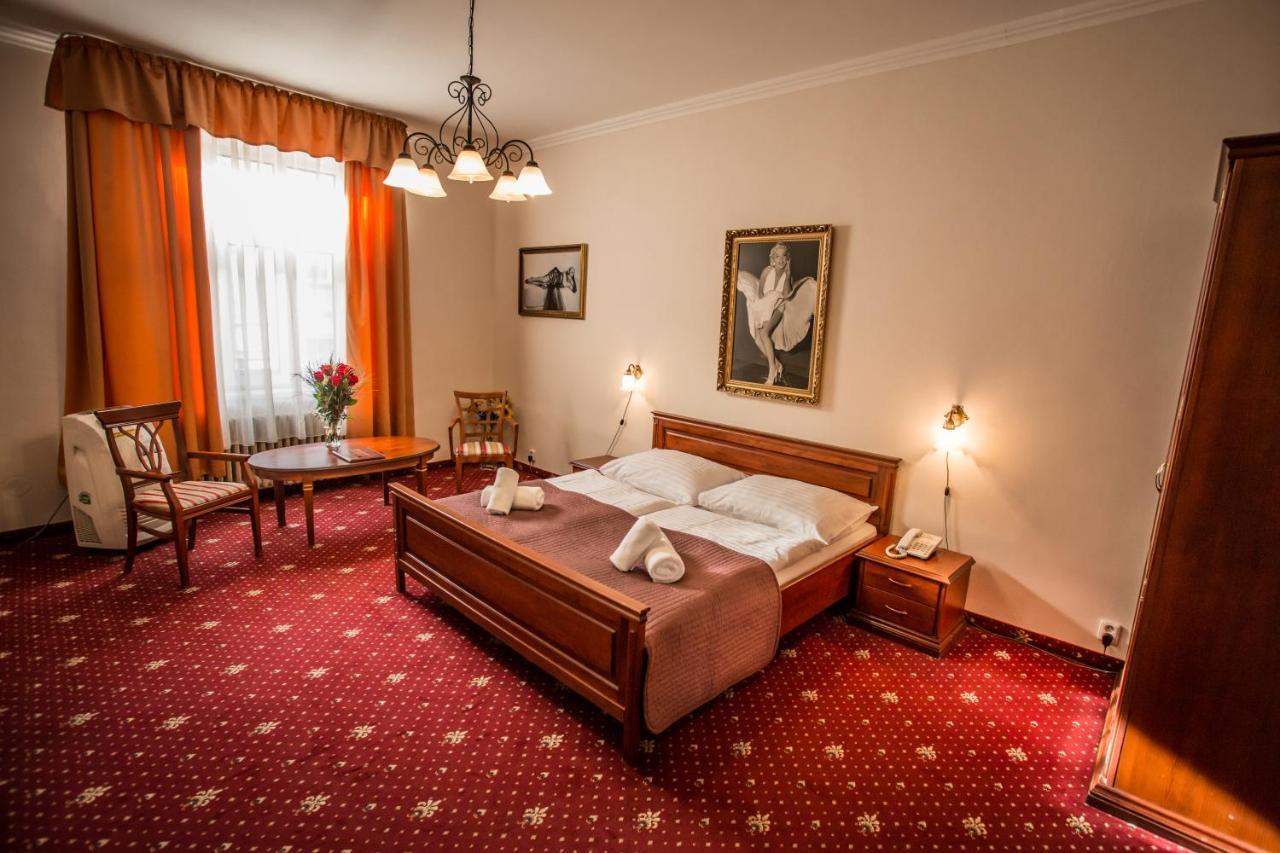 Film Hotel Bratislava Exterior photo